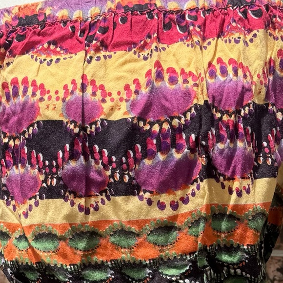 Angie strapless colorful patterned romper with pockets / L / Excellent condition - Picture 13 of 15